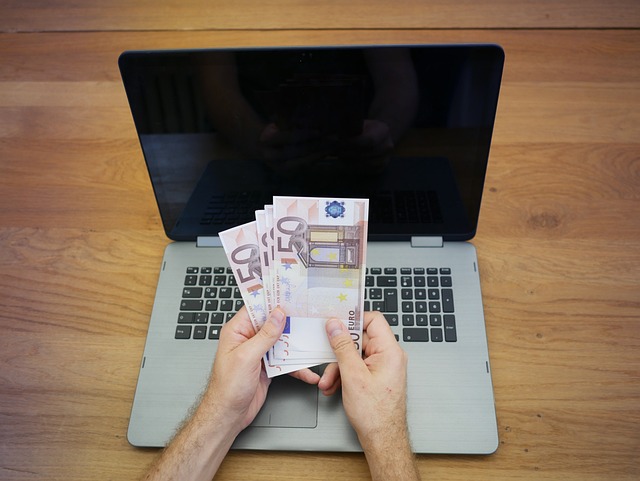 Gambling with Bitcoin